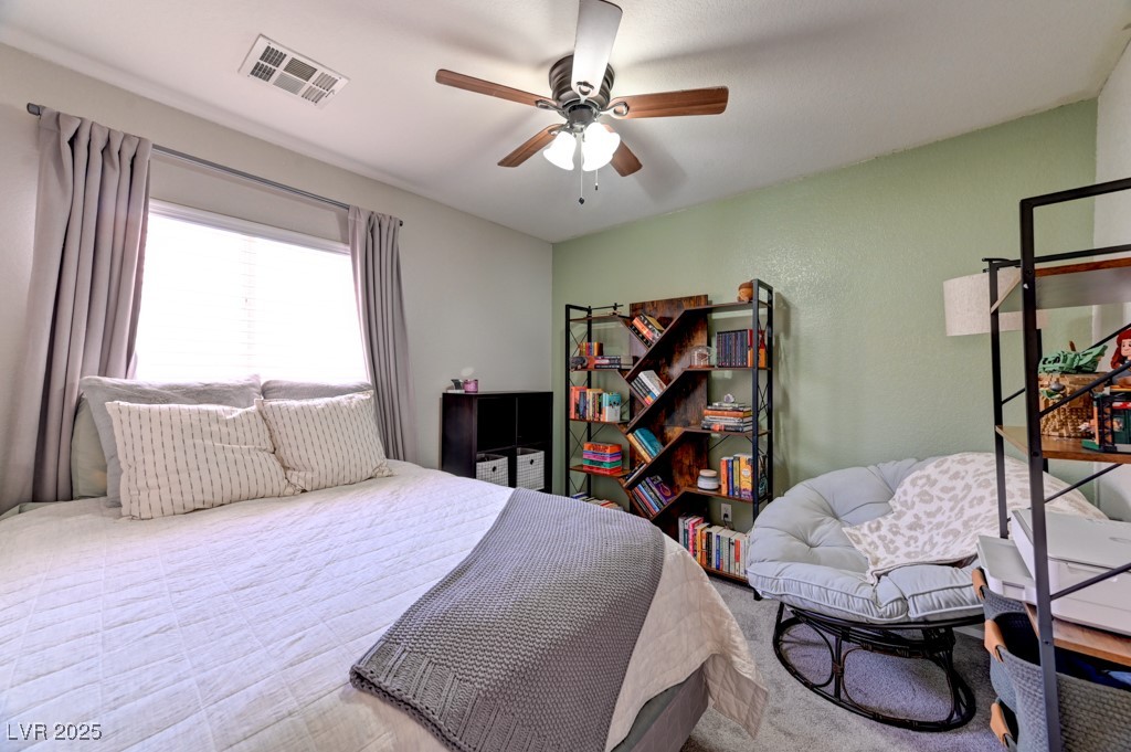 3823 Aspen Creek Avenue