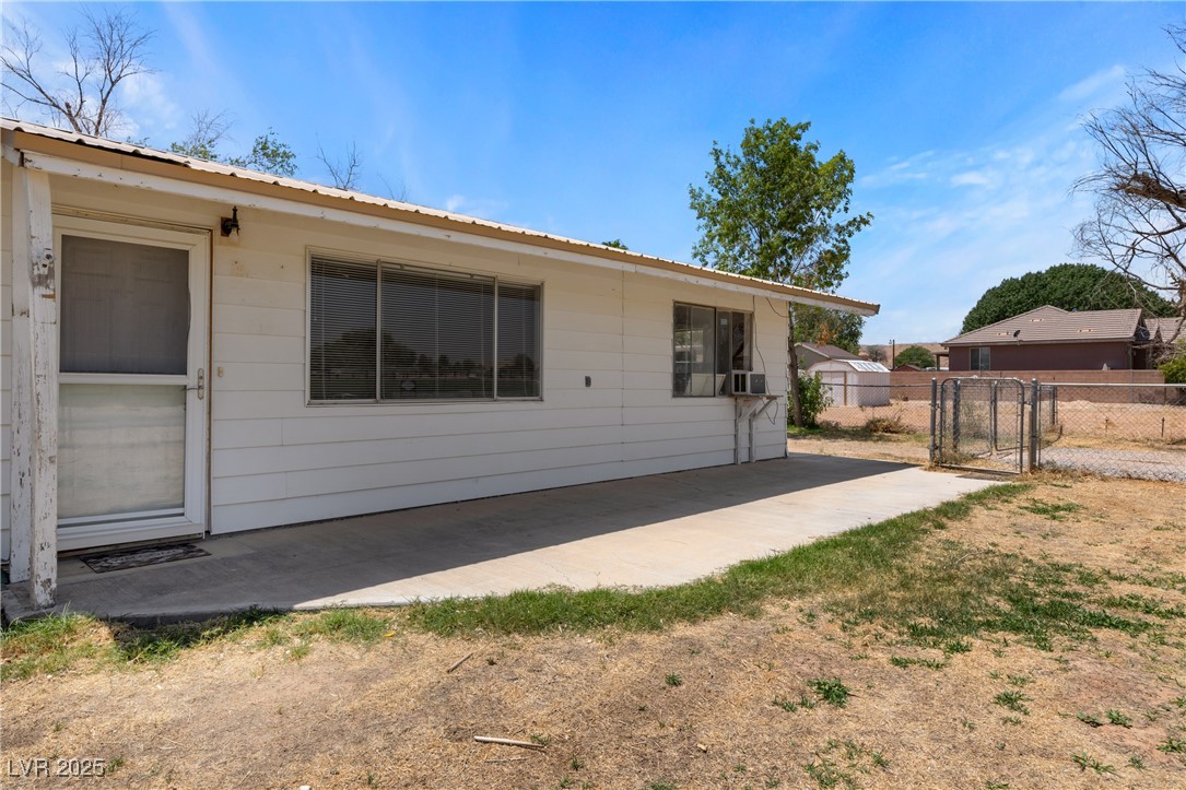 585 West Ingram Avenue