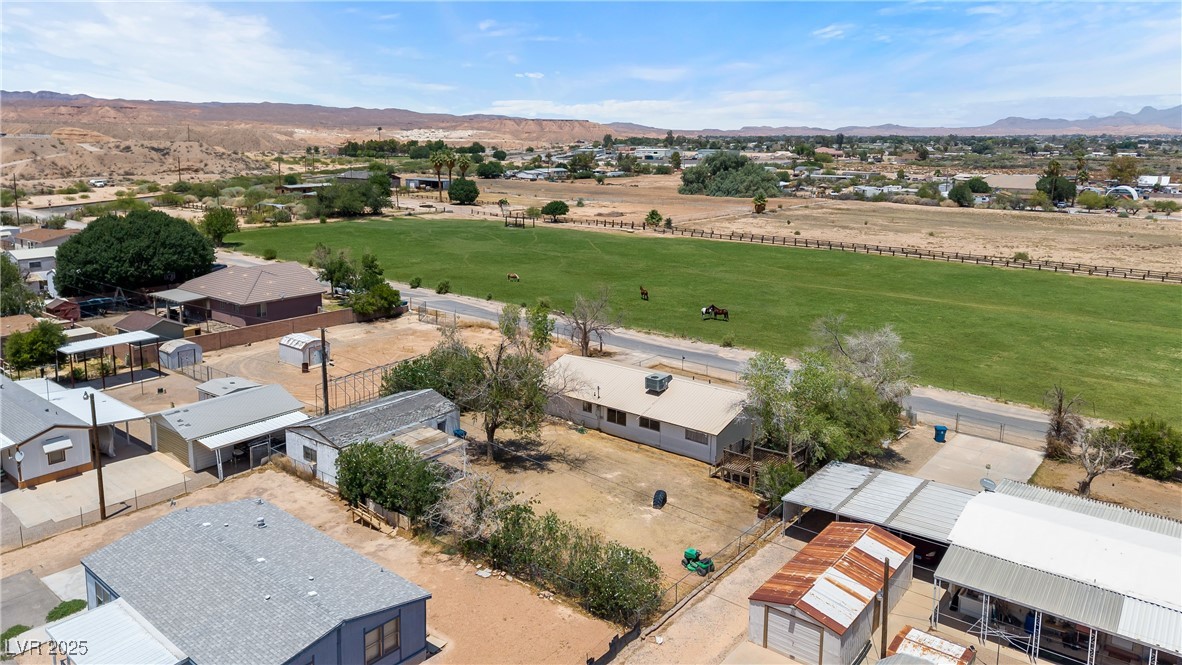 585 West Ingram Avenue