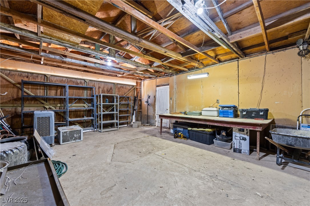 585 West Ingram Avenue