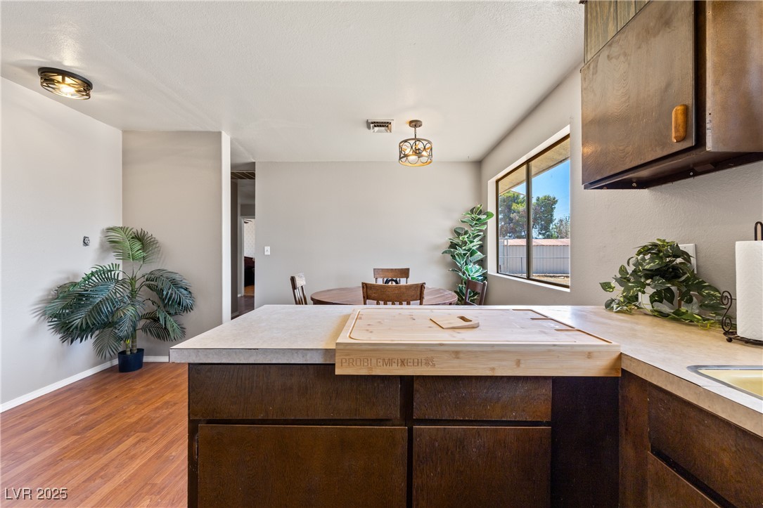 585 West Ingram Avenue