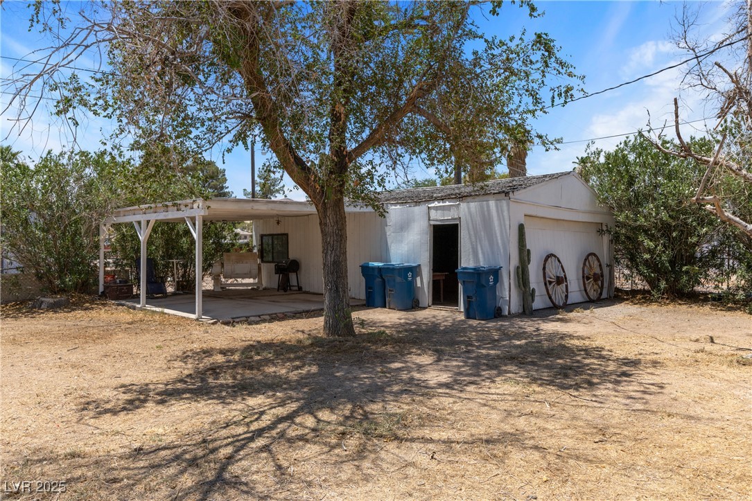 585 West Ingram Avenue