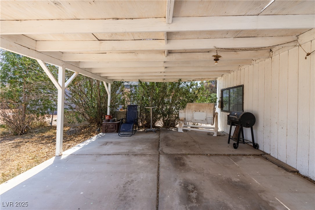 585 West Ingram Avenue