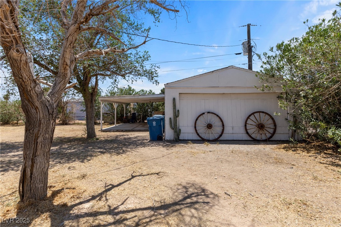 585 West Ingram Avenue