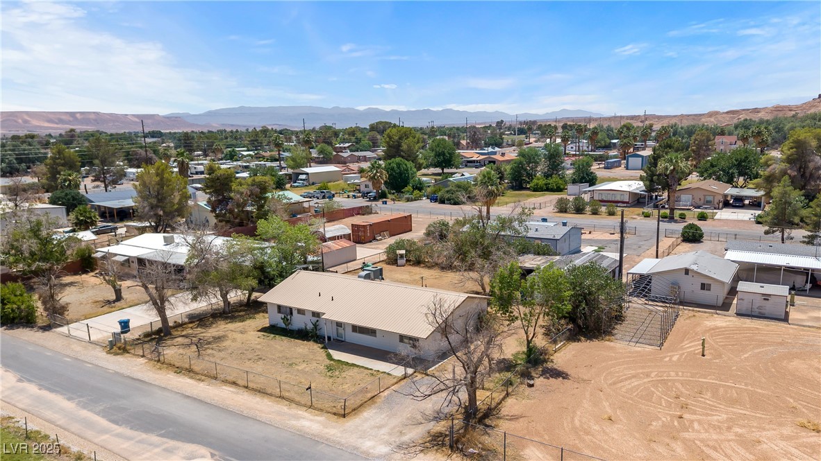 585 West Ingram Avenue