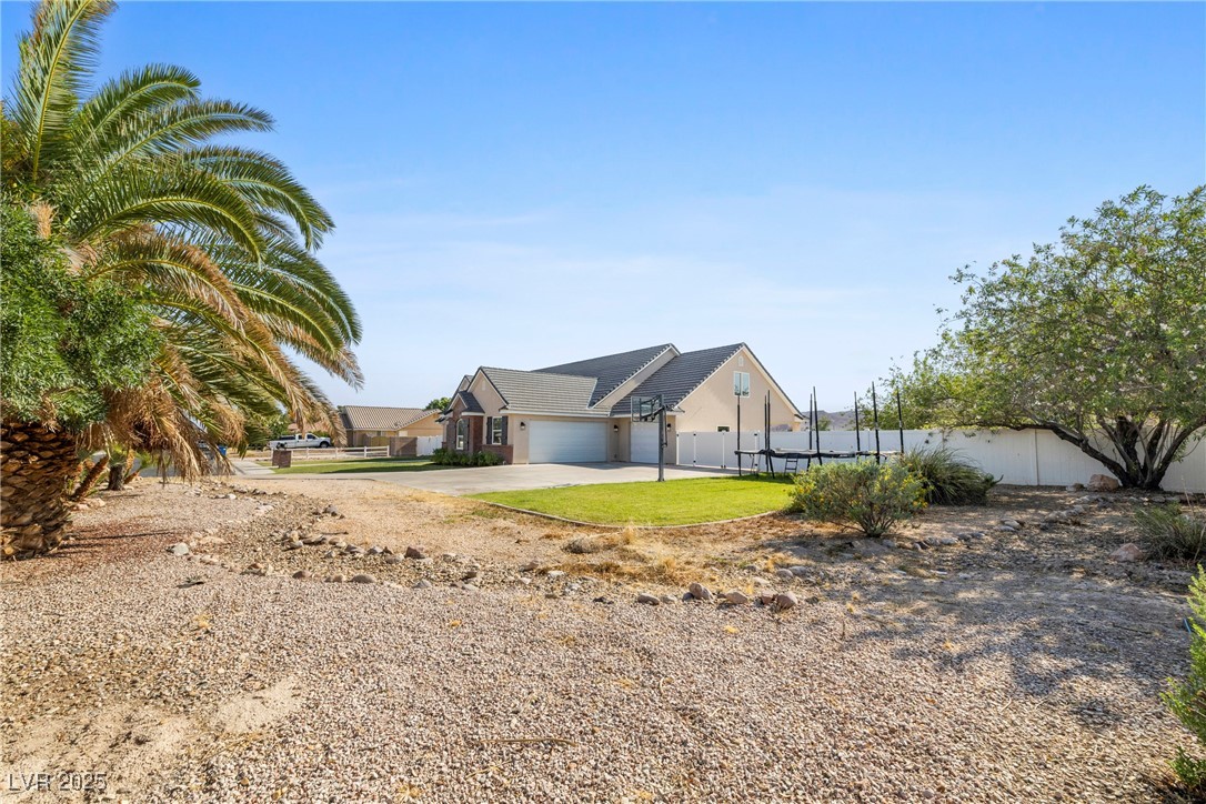 2477 Adobe Wells Drive