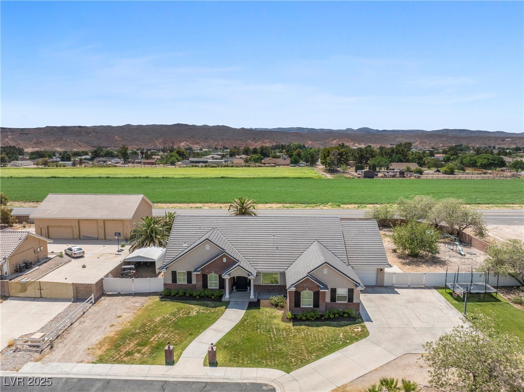 2477 Adobe Wells Drive