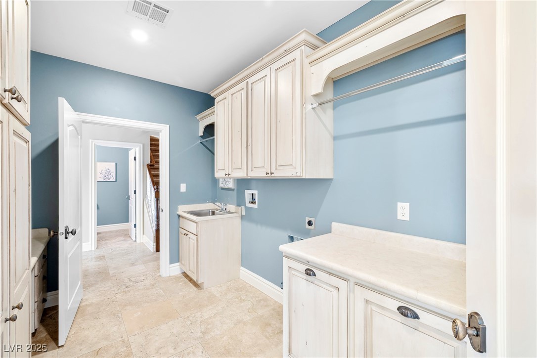 2477 Adobe Wells Drive