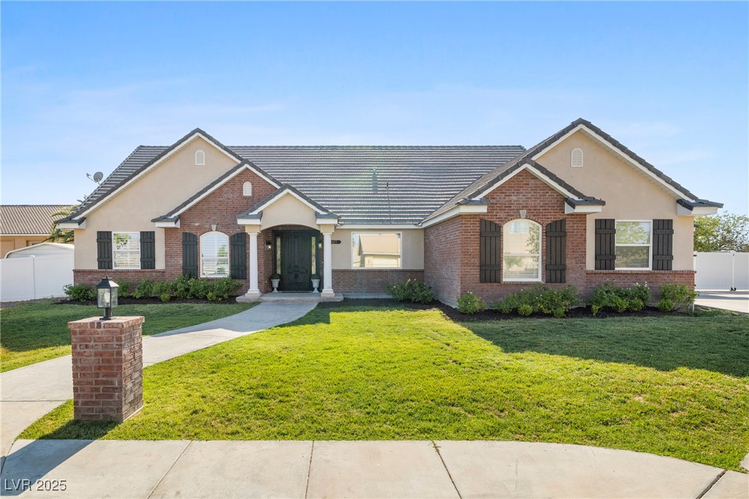 2477 Adobe Wells Drive