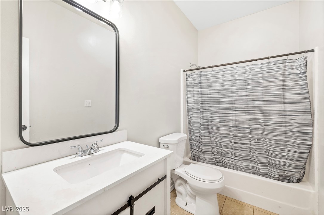 3756 Stratton
