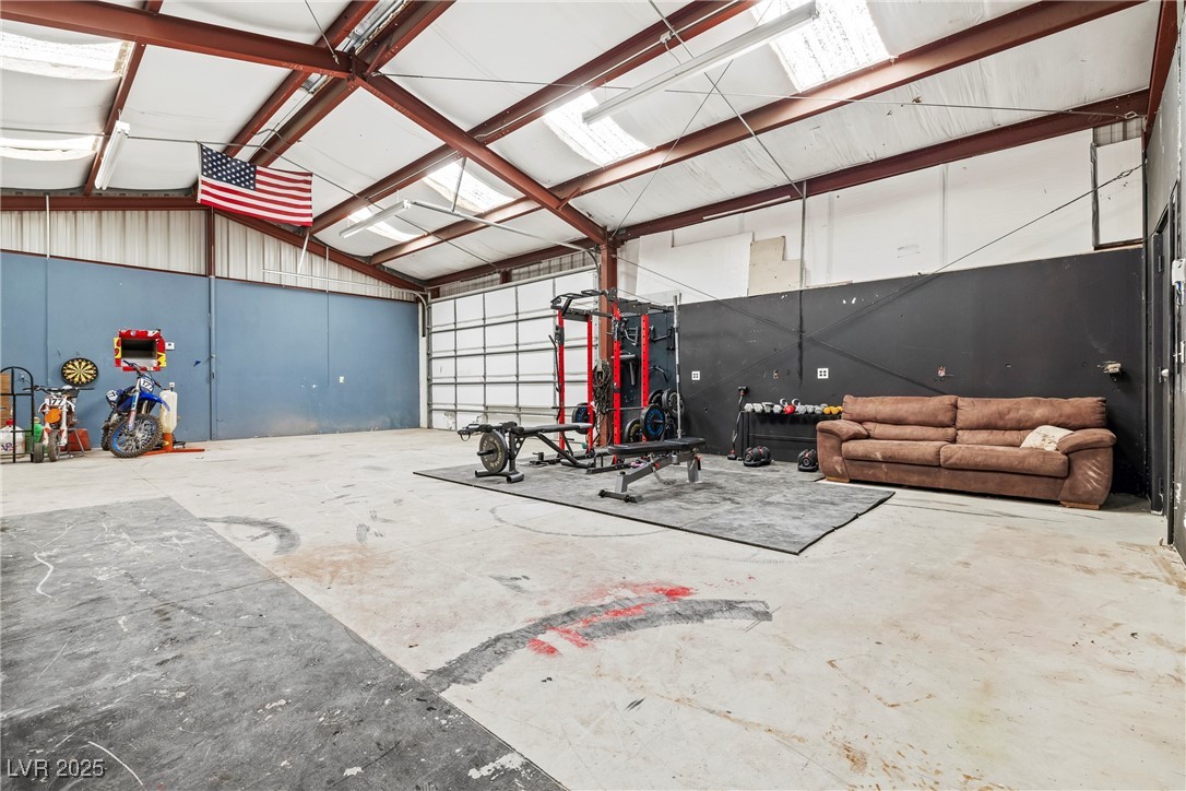 3756 Stratton
