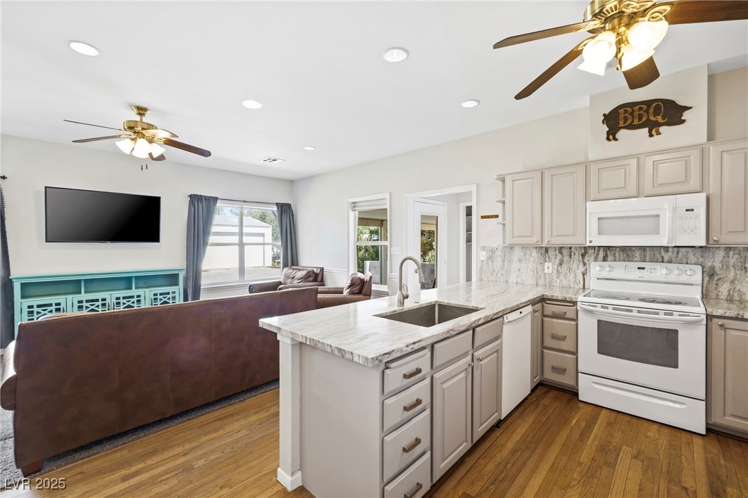 3756 Stratton