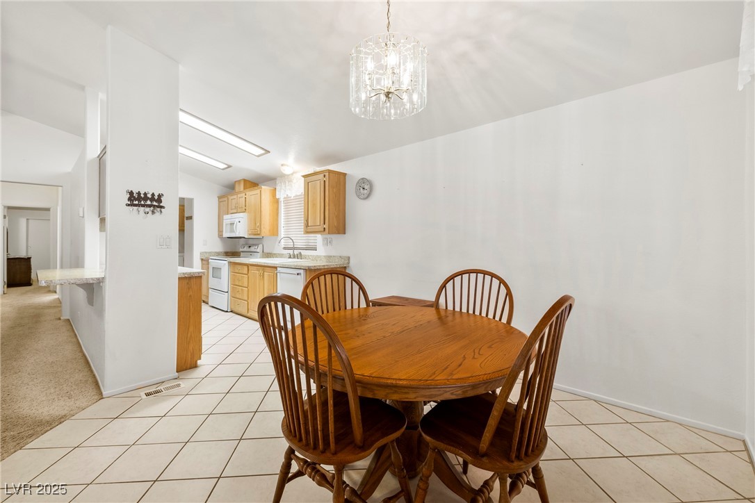 347 Tres Palomas Street