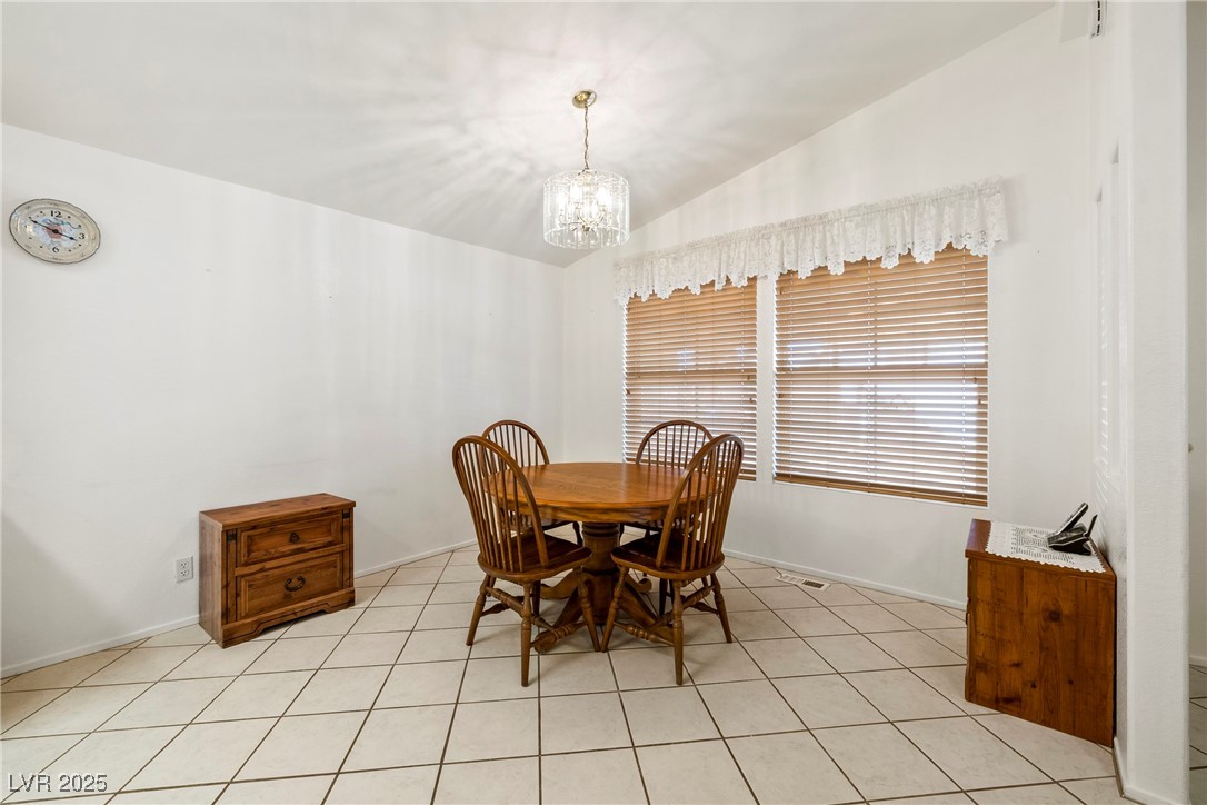 347 Tres Palomas Street