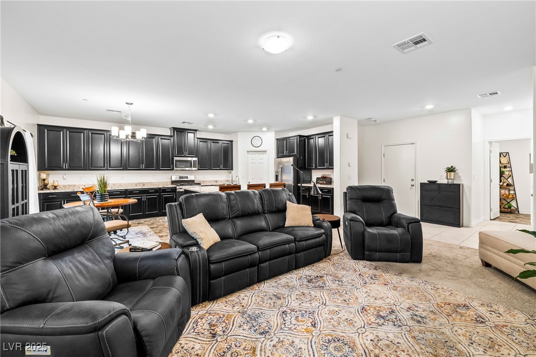 7037 Fossil Rim Street