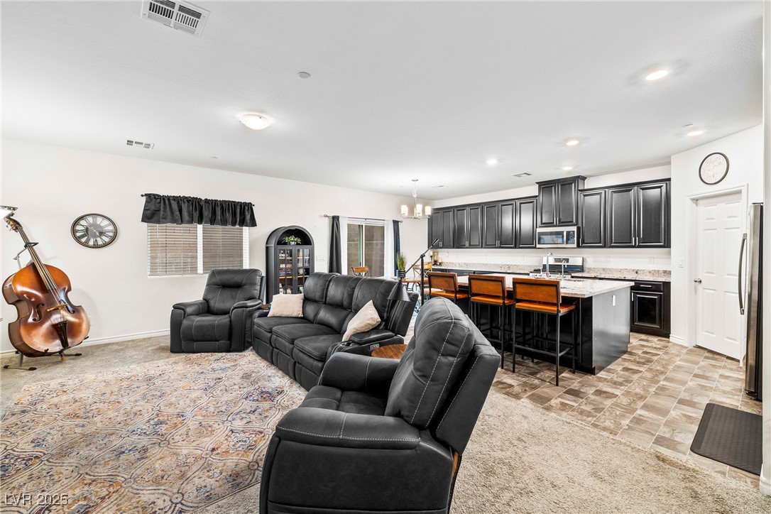 7037 Fossil Rim Street