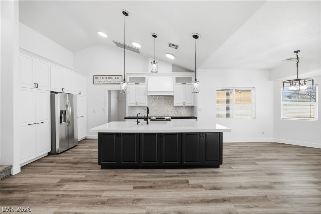 1352 Lake Valley Drive