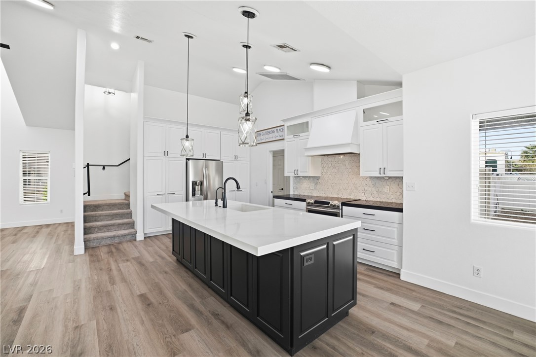 1352 Lake Valley Drive