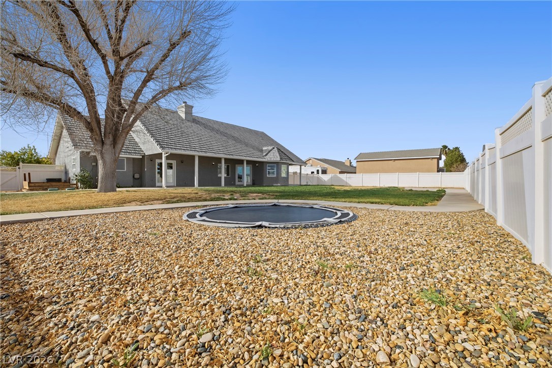 1352 Lake Valley Drive