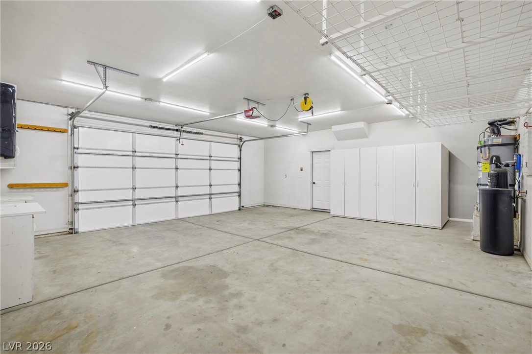 1352 Lake Valley Drive