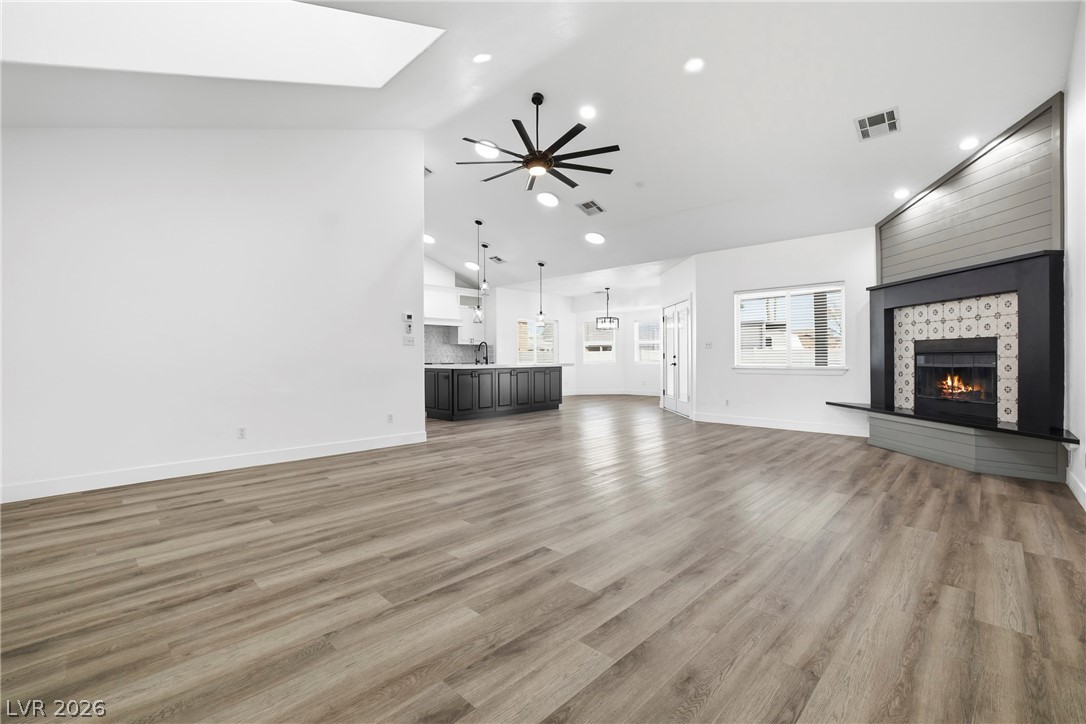 1352 Lake Valley Drive