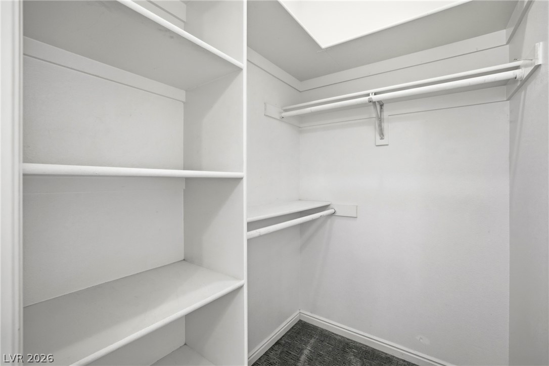 1352 Lake Valley Drive