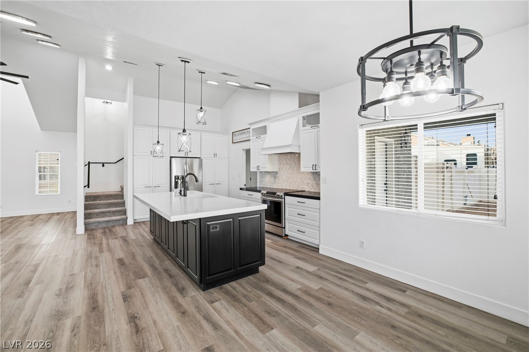 1352 Lake Valley Drive