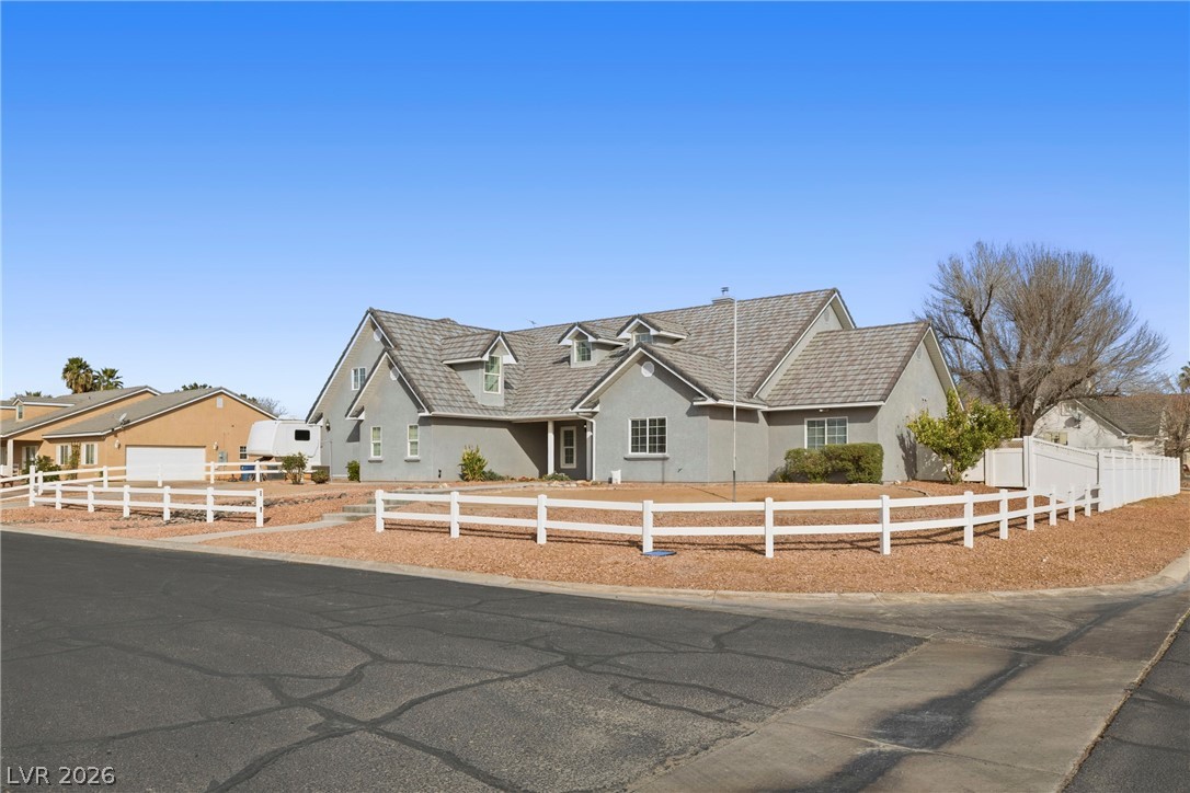 1352 Lake Valley Drive