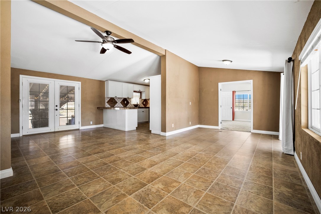 1455 North Curohee Street