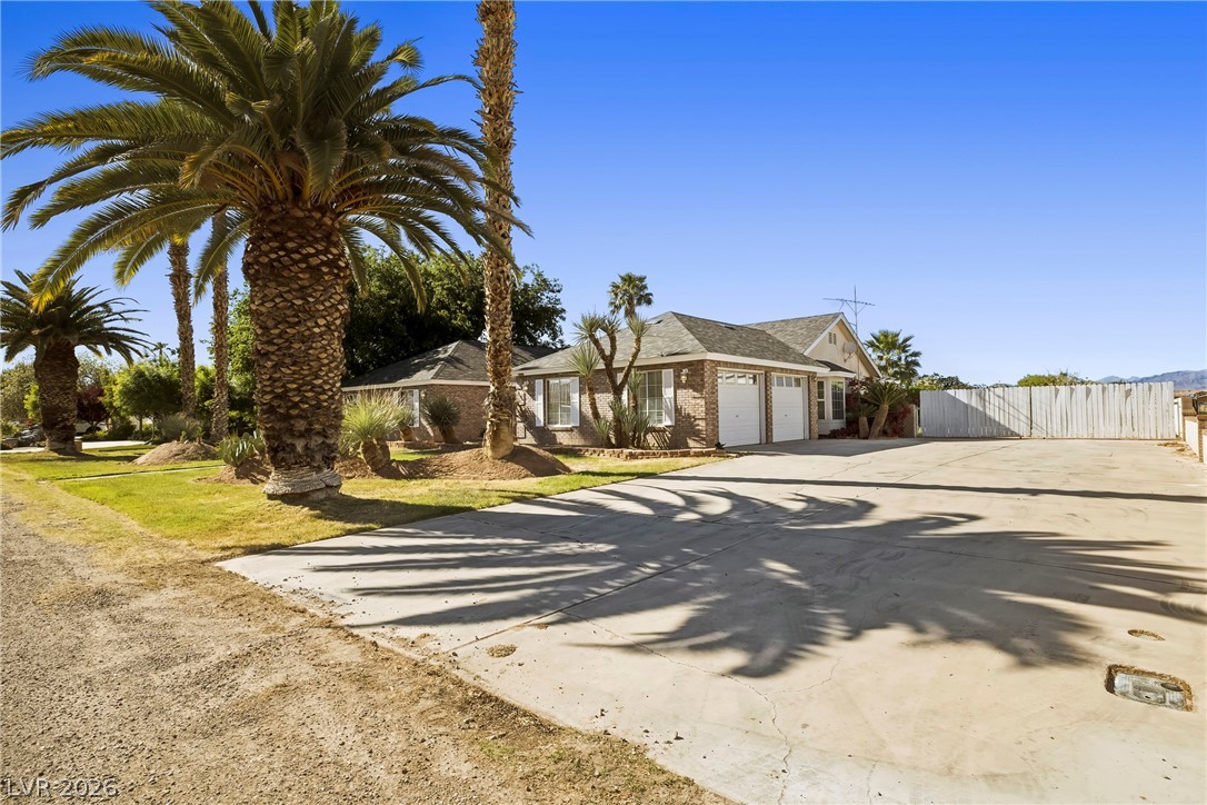 1990 Jim Haworth Court