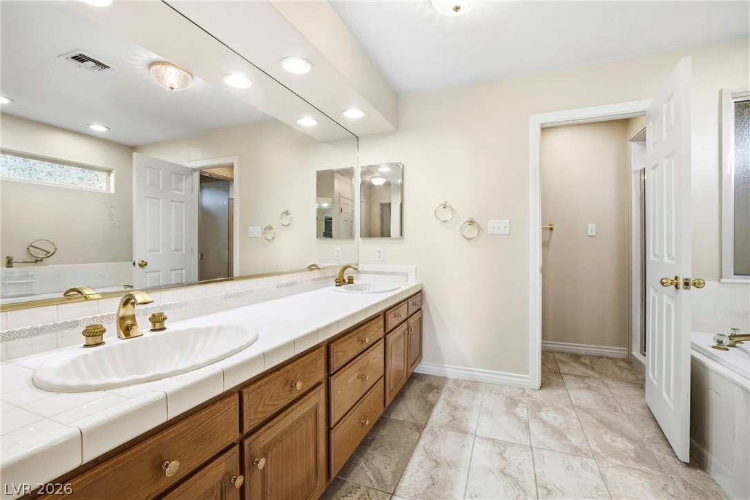 1990 Jim Haworth Court