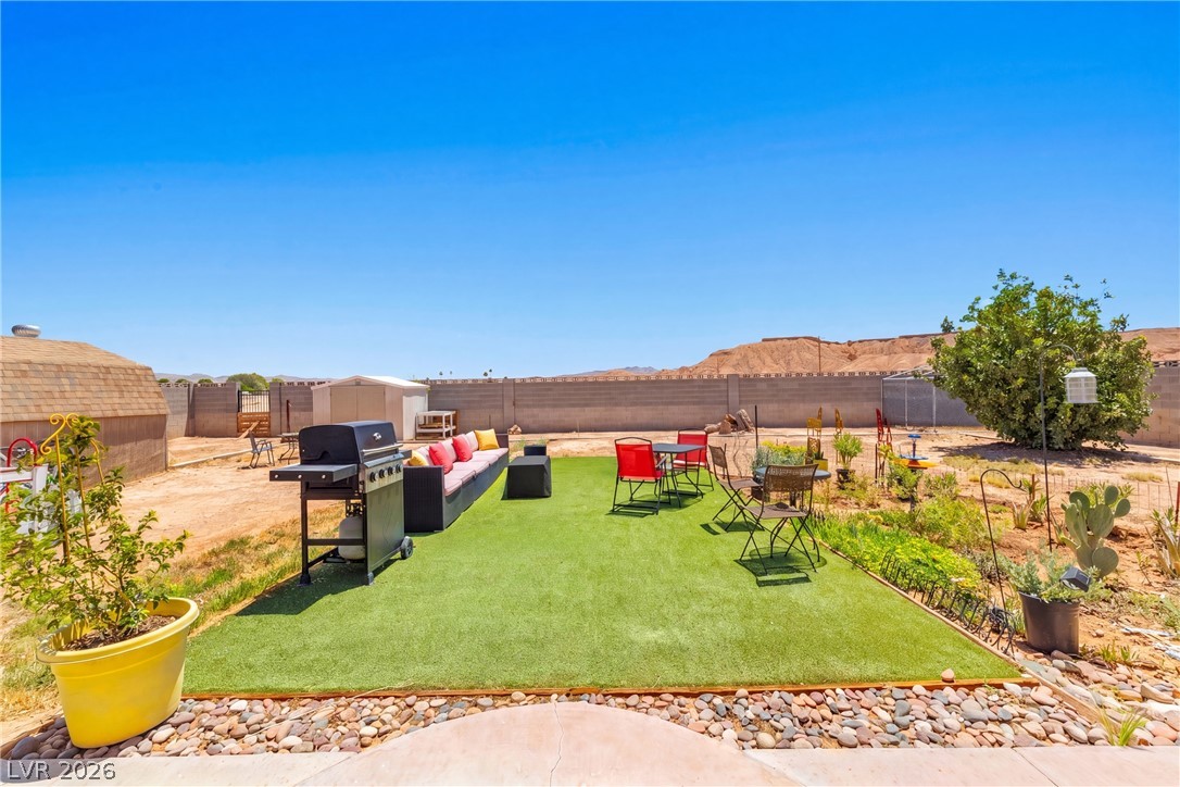 1575 Navajo Avenue