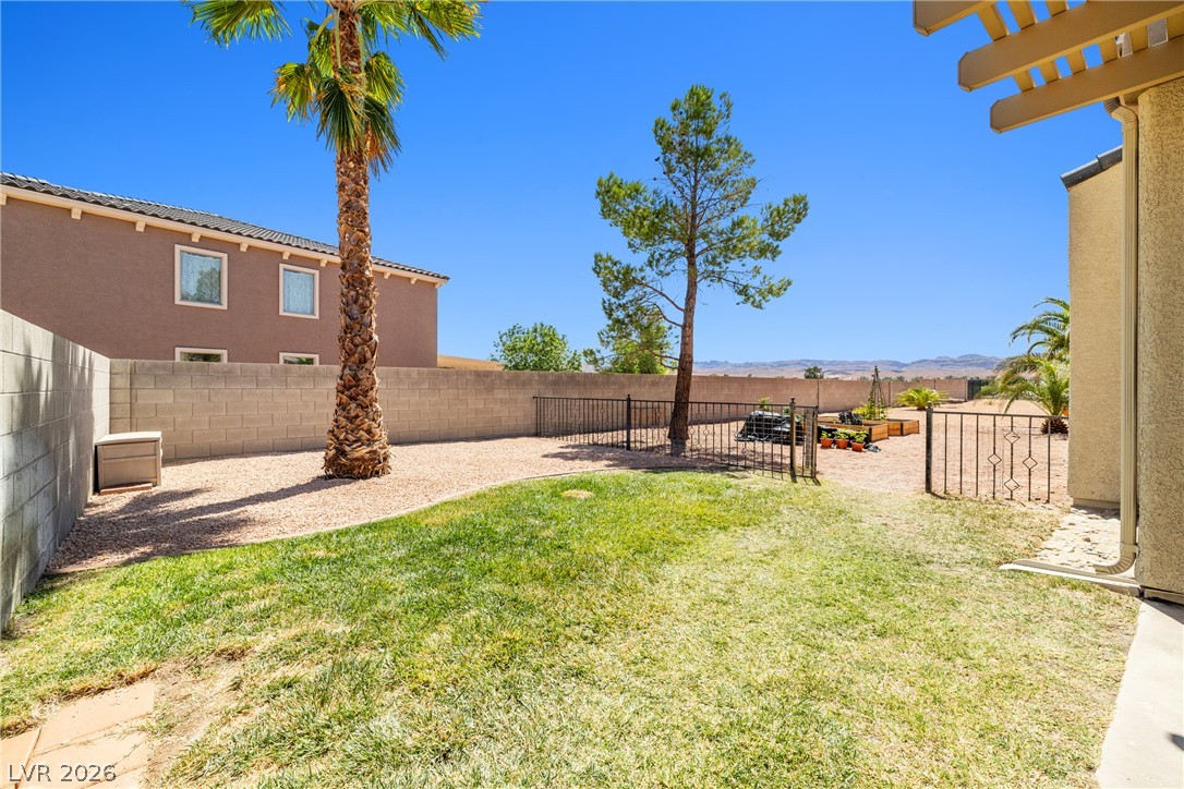 3853 River Heights Lane