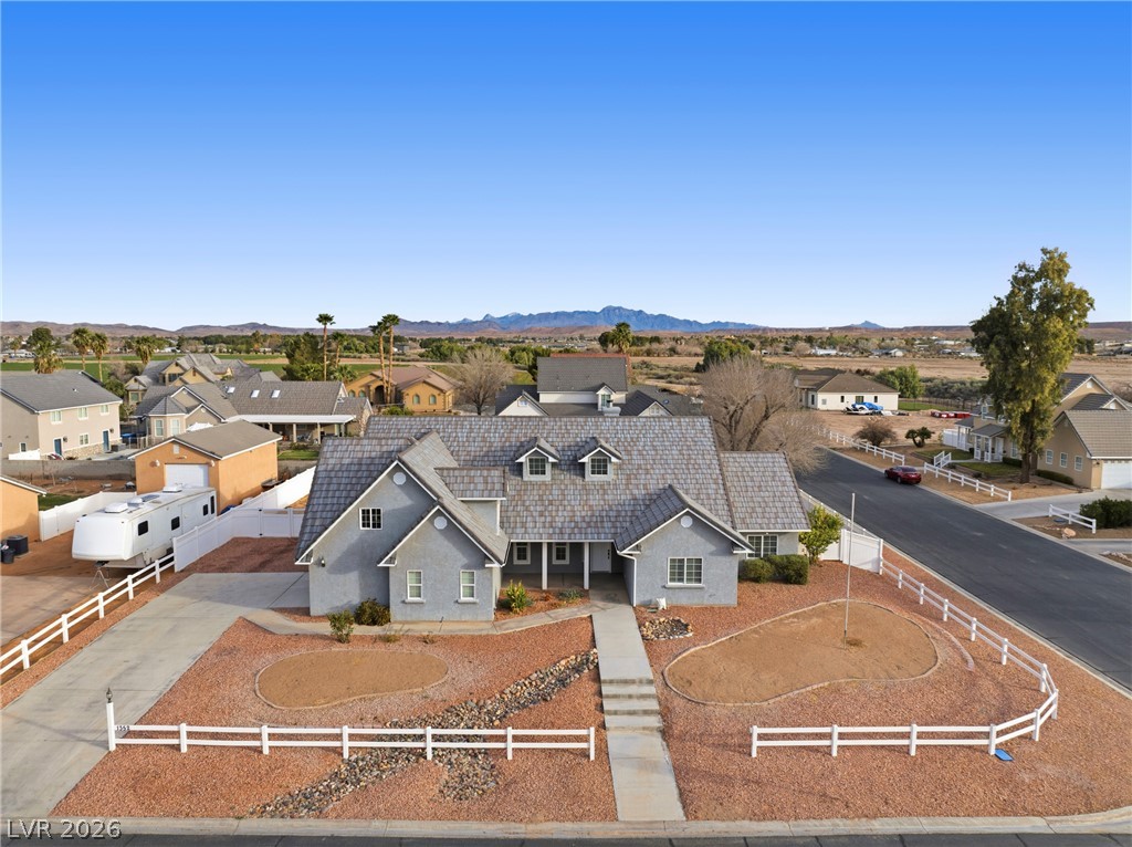 1352 Lake Valley Drive
