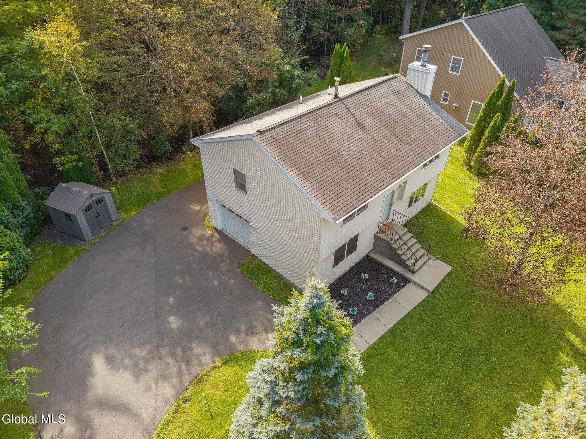 4040 River Road