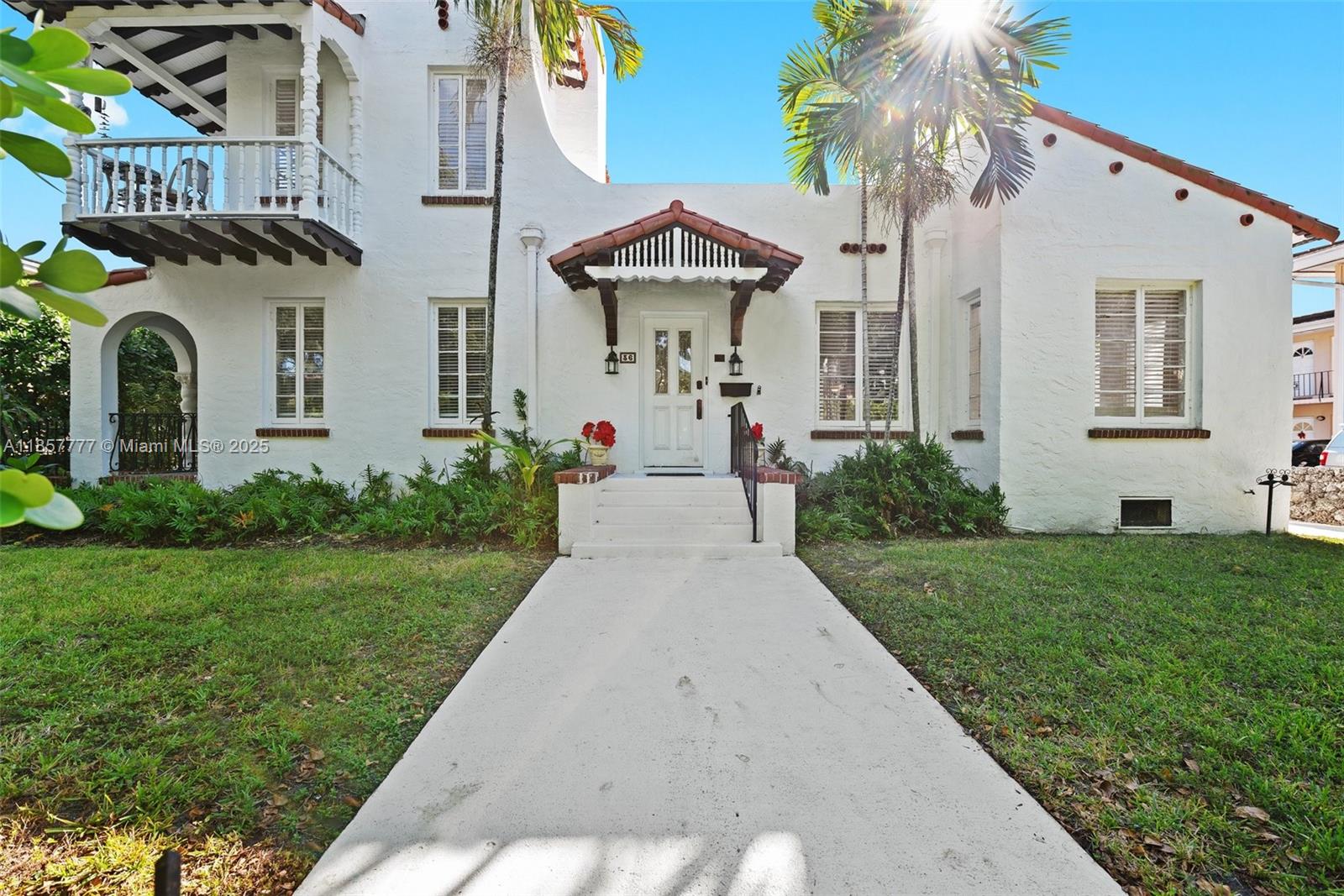 36 Phoenetia Ave