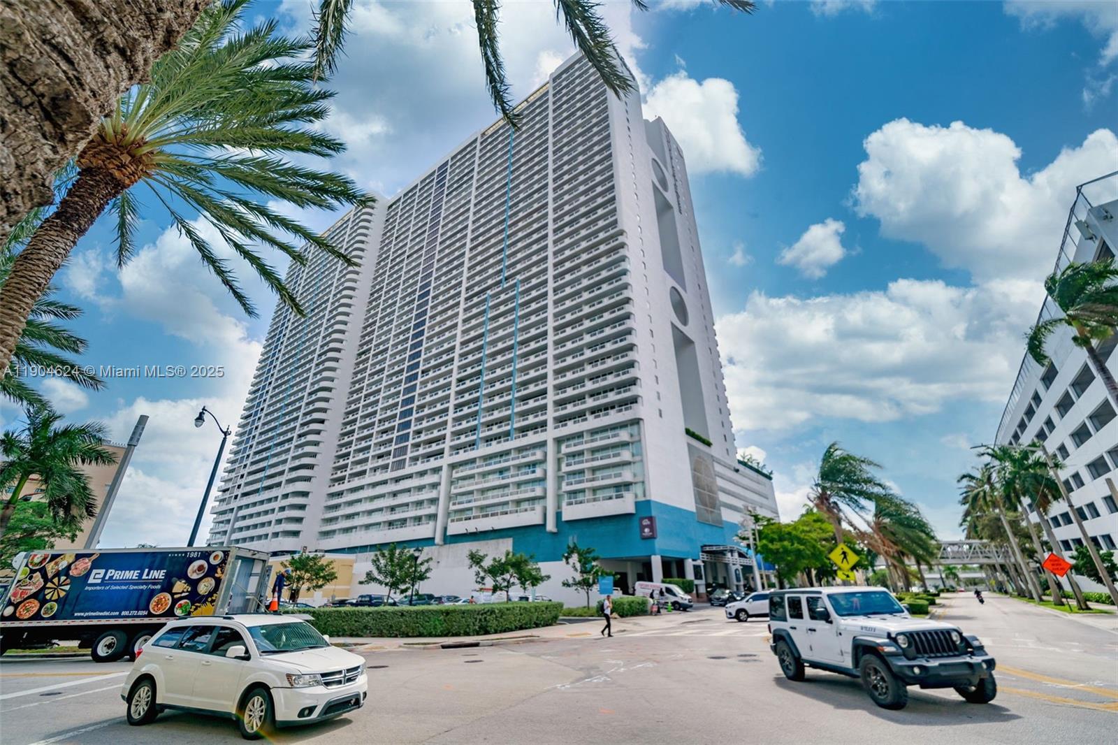 1717 N Bayshore Dr # 3534 Unit: A-3534