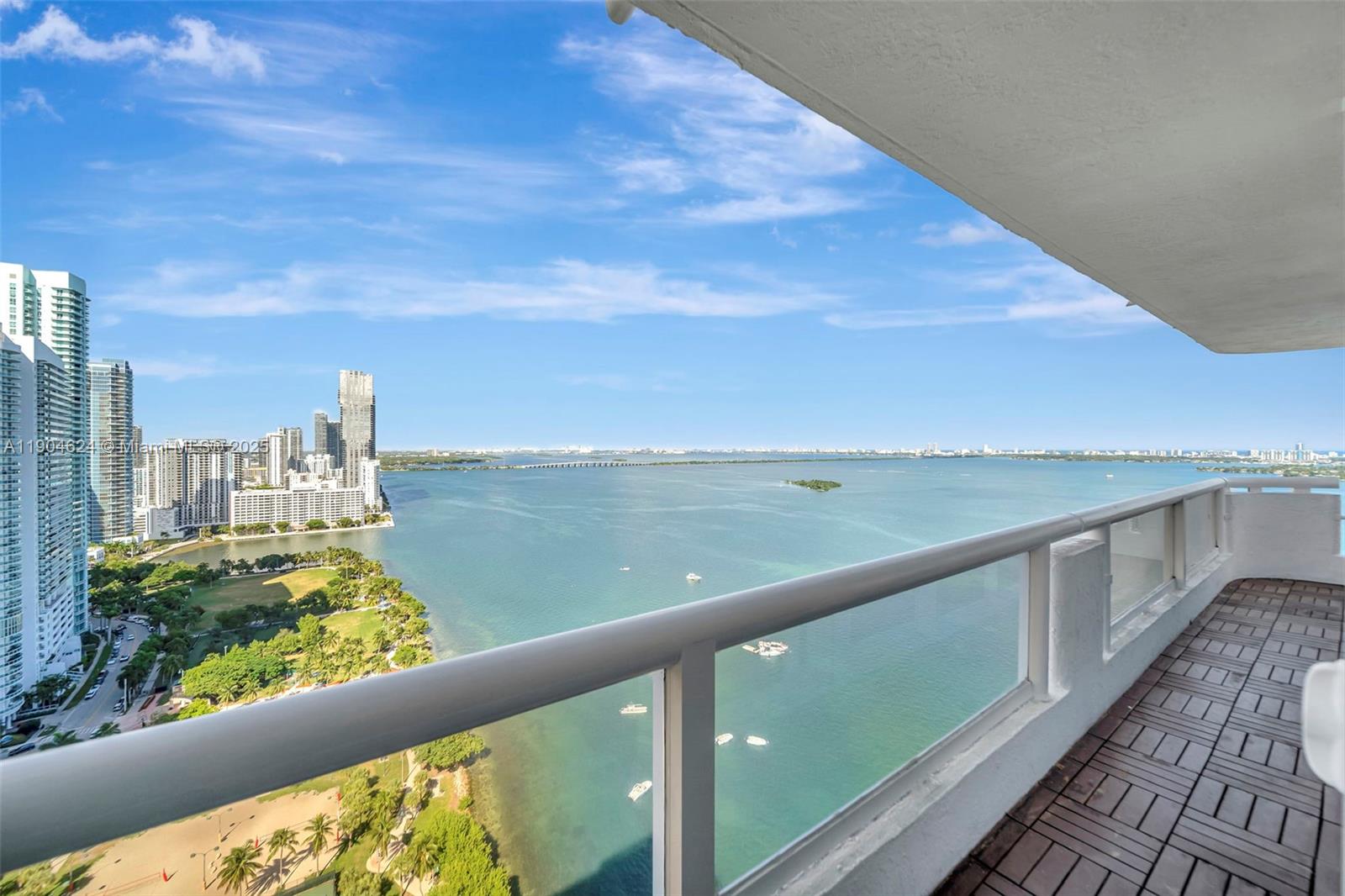 1717 N Bayshore Dr # 3534 Unit: A-3534