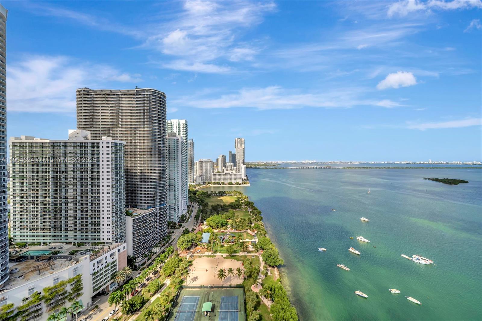 1717 N Bayshore Dr # 3534 Unit: A-3534