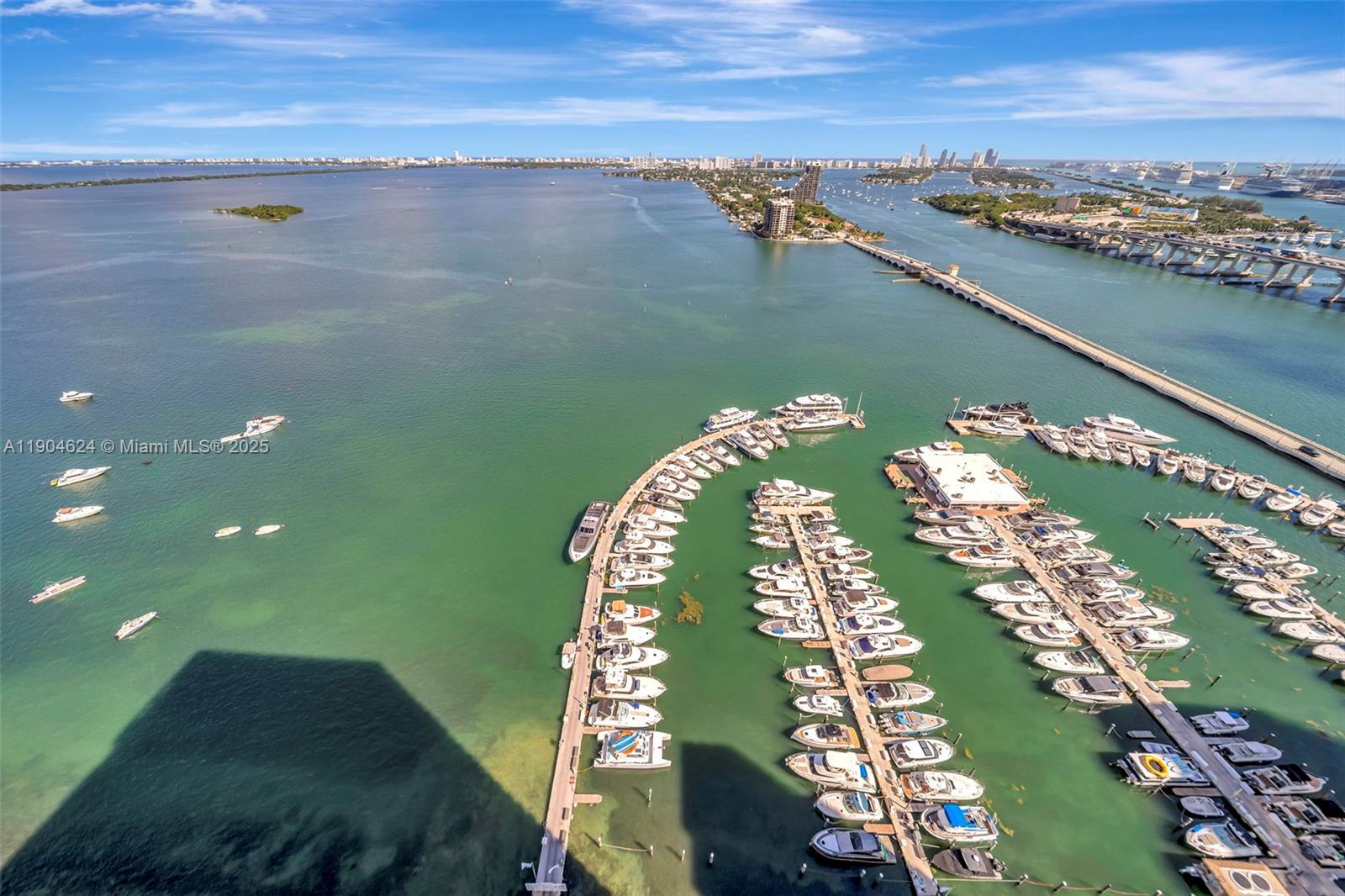 1717 N Bayshore Dr # 3534 Unit: A-3534