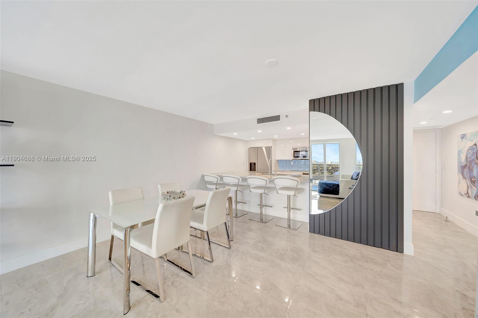 1717 N Bayshore Dr # 3533 Unit: A-3533