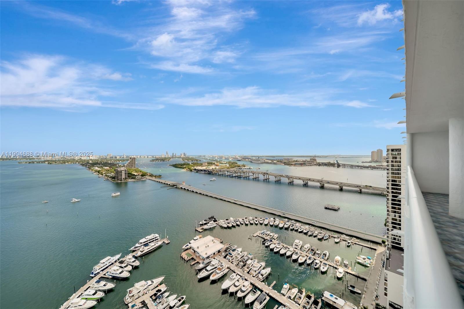 1717 N Bayshore Dr # 3533 Unit: A-3533