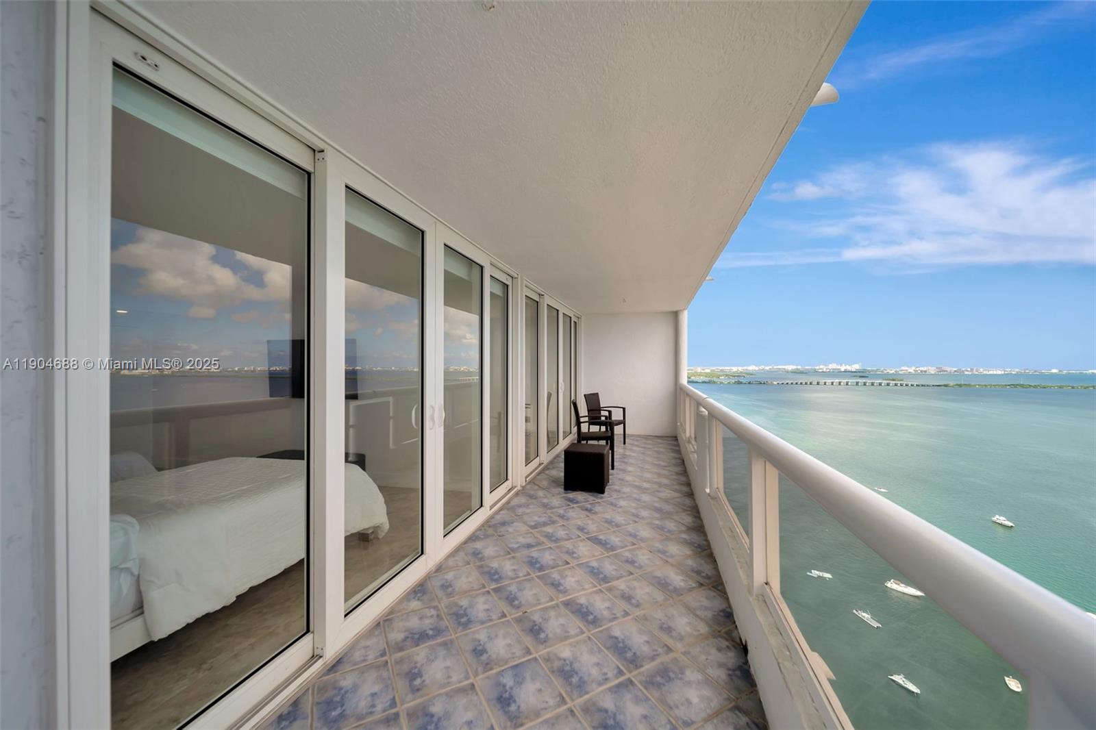 1717 N Bayshore Dr # 3533 Unit: A-3533