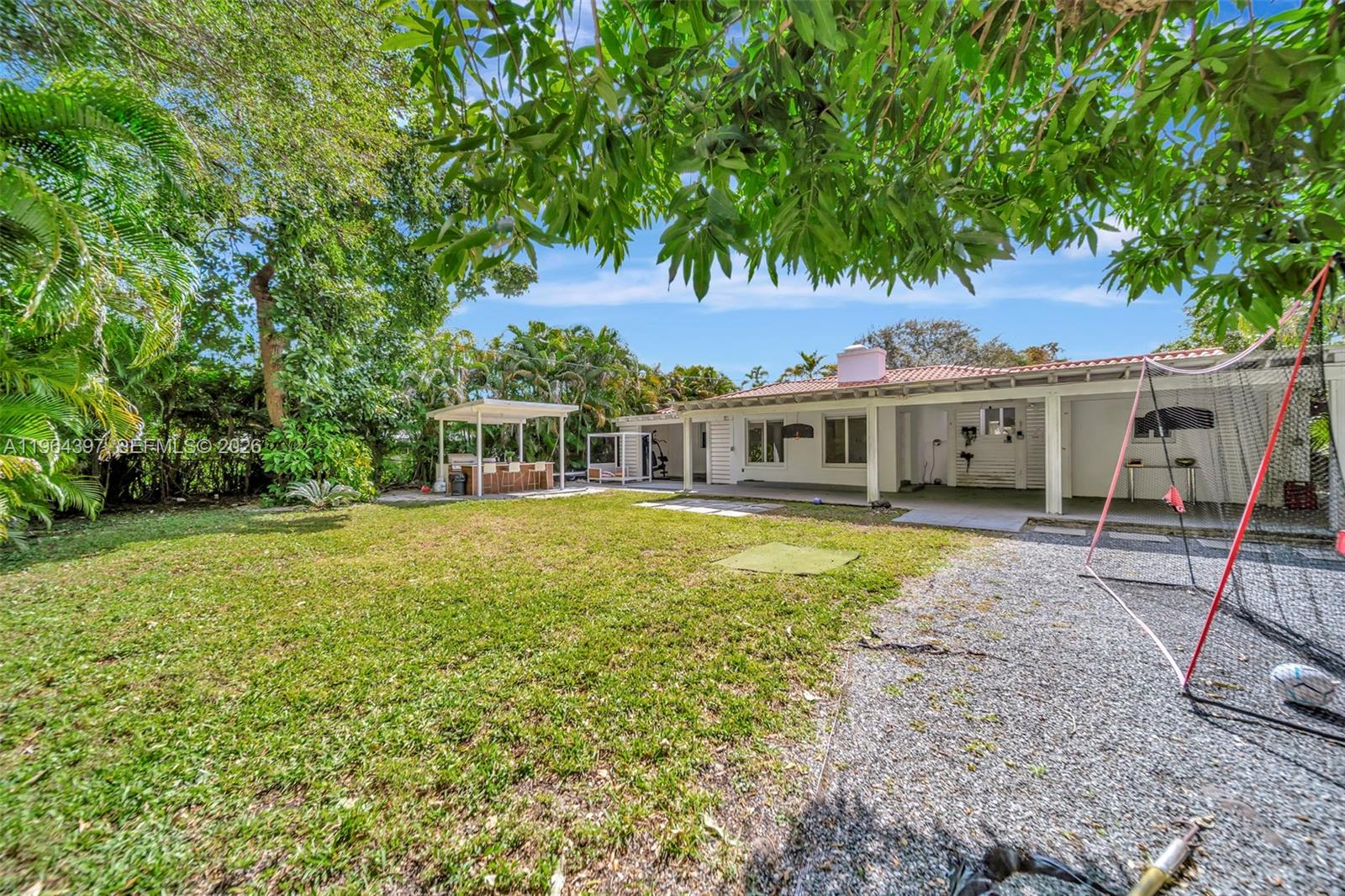 77 NE 95th St Unit: .