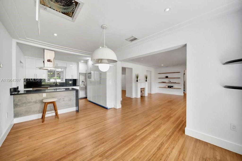 77 NE 95th St Unit: .