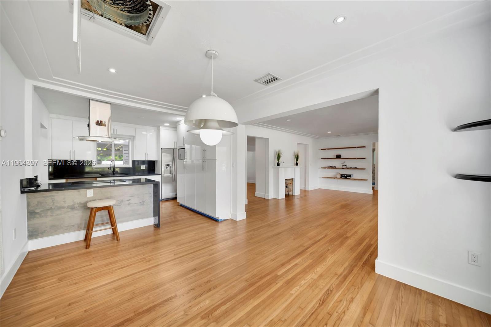 77 NE 95th St Unit: .