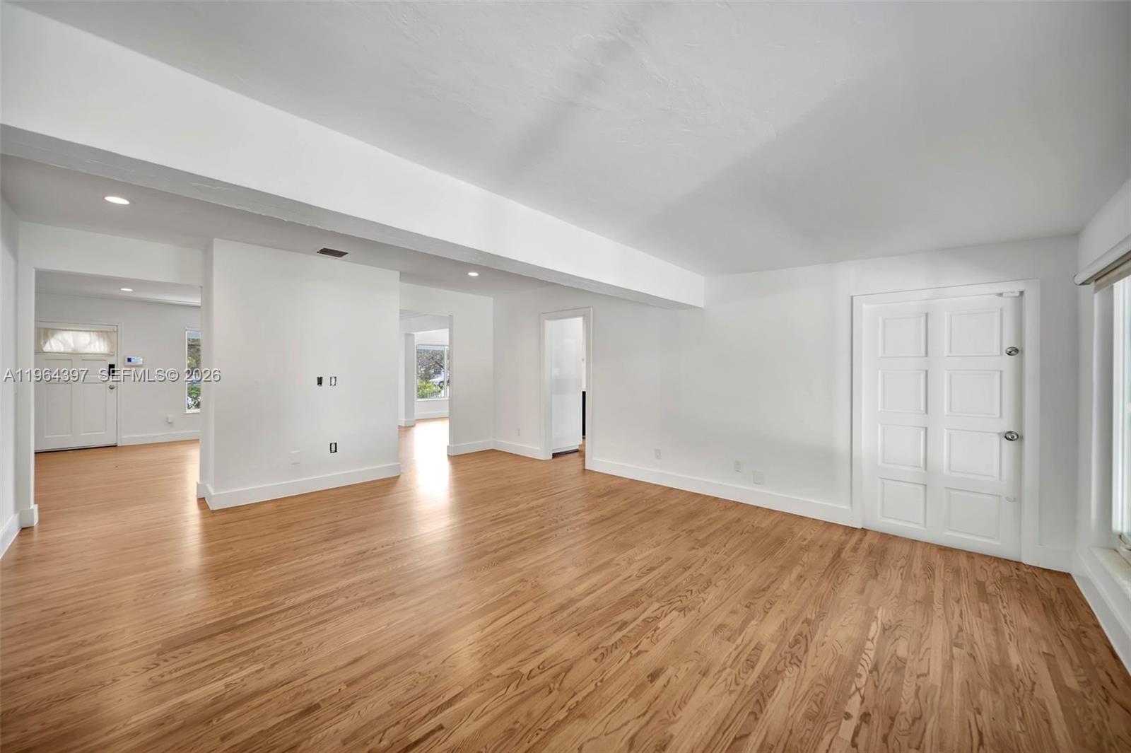 77 NE 95th St Unit: .