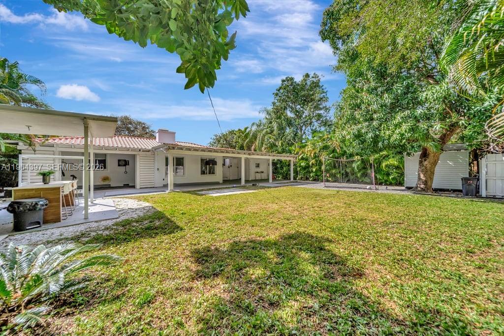 77 NE 95th St Unit: .