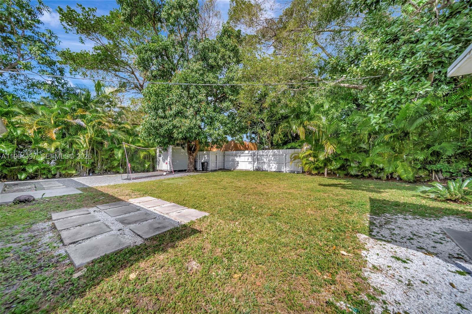 77 NE 95th St Unit: .