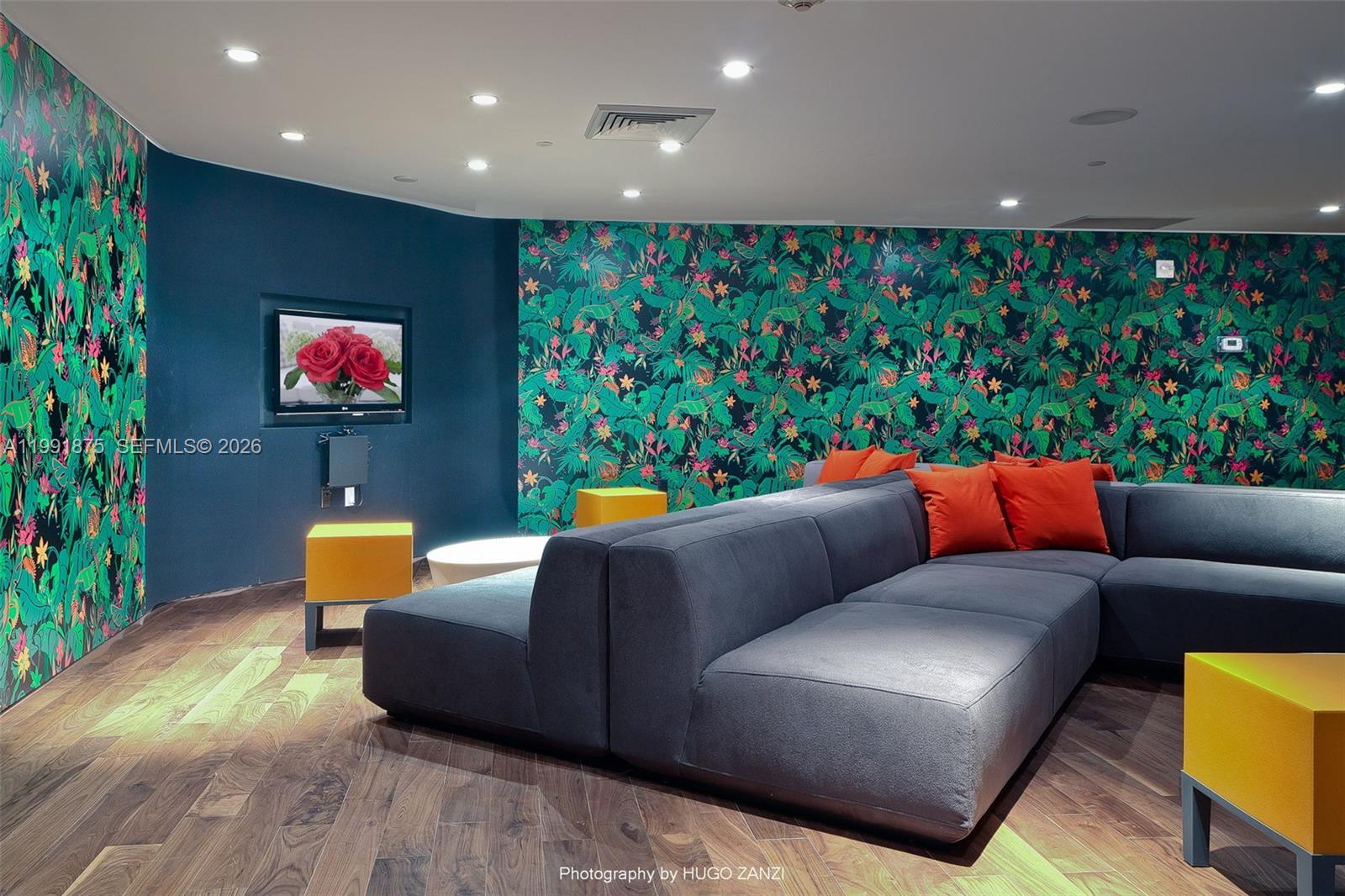 2020 N Bayshore Dr # 2502